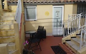 Studio Du Soleil Rez De Jardin Avec Parking Gratuit
